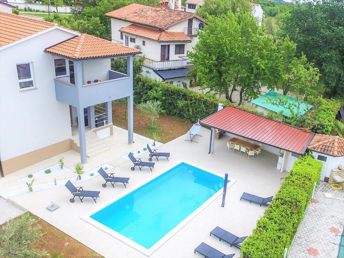 Apart Residence Leko Porec Bagian luar foto